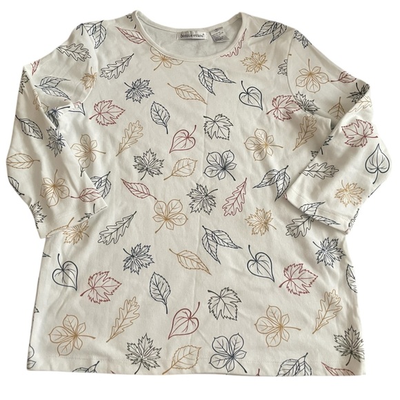 Bonnie Evans leaf top-small - Picture 1 of 2